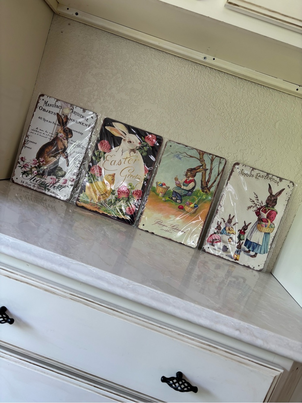 Easter Bunny Vintage-Style‎ Metal Signs - Set of 4